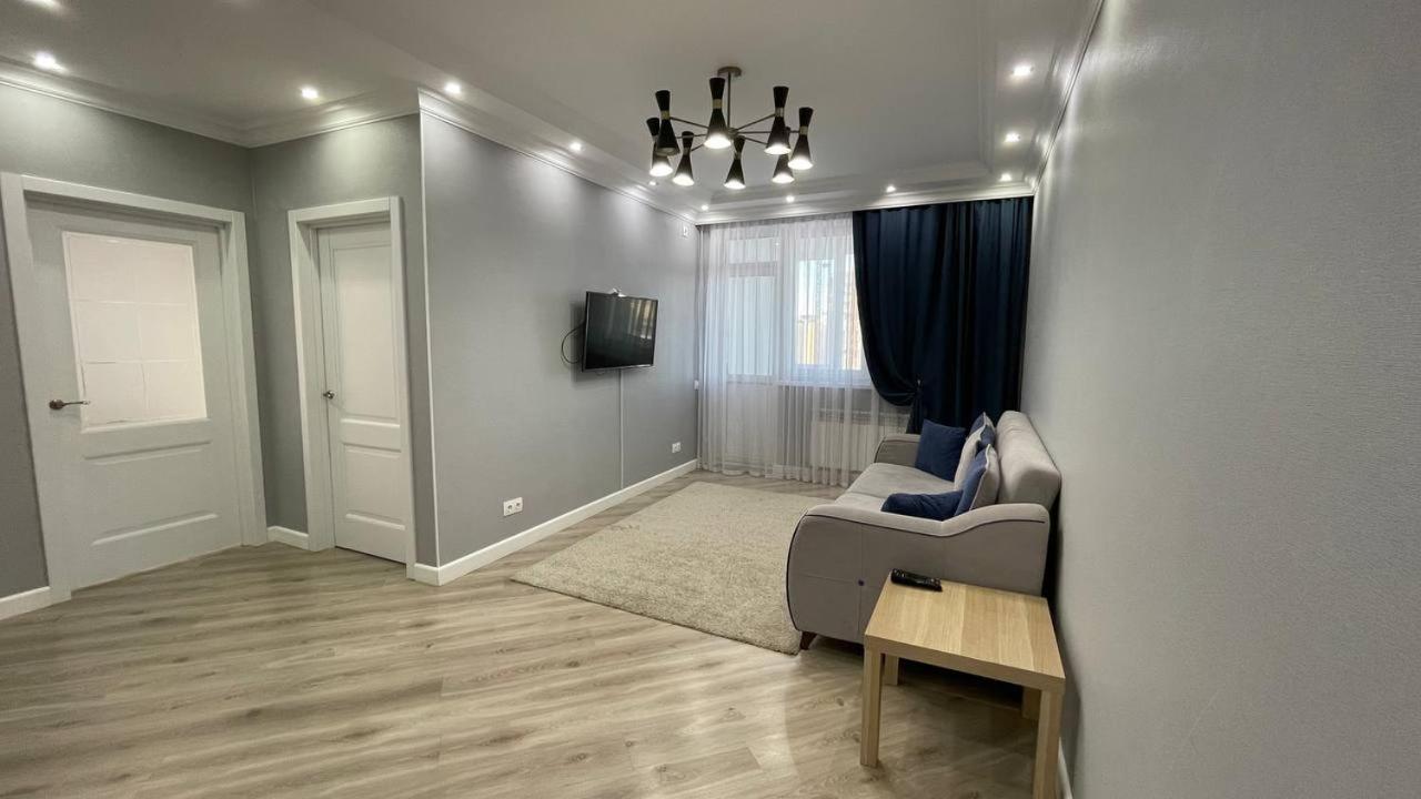 Ernaz Plus Apartments: Sauran-Towers Nur-Sultan  Exterior photo